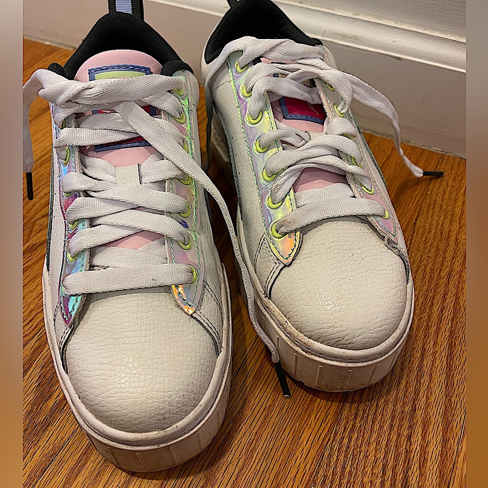 Puma, US size 6 women’s white platform sneakers.